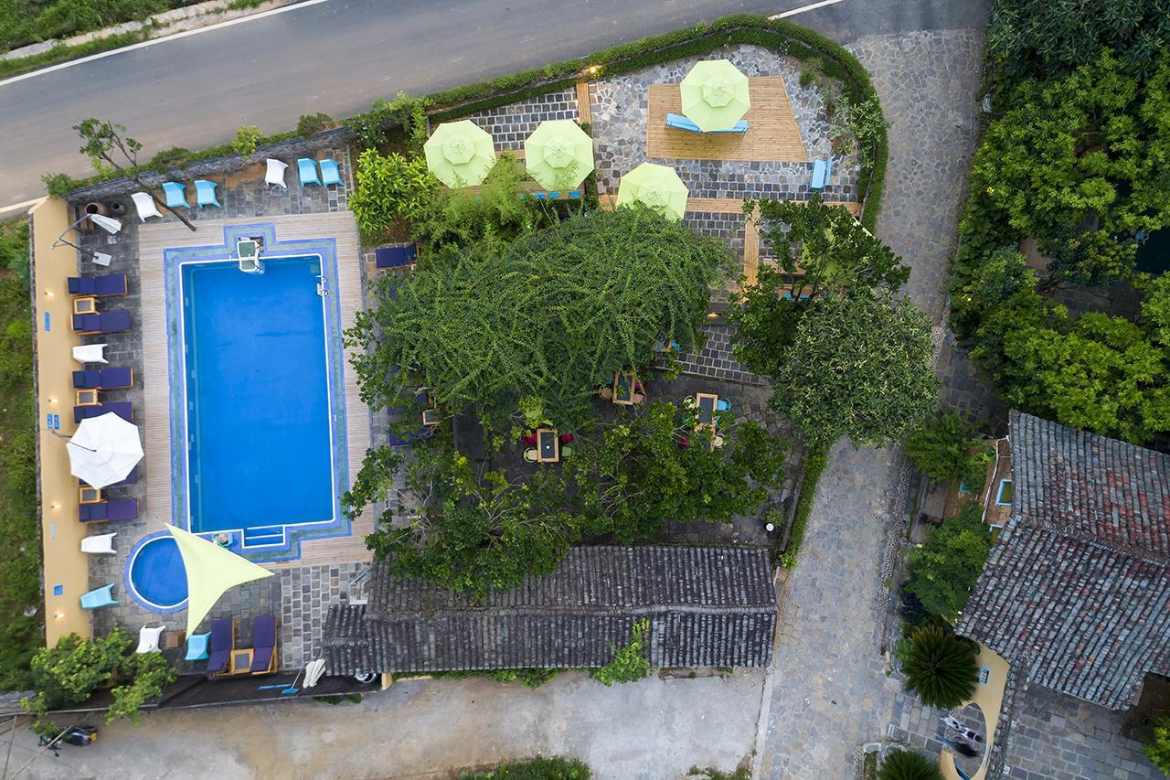 The Giggling Tree Hotell Yangshuo Exteriör bild